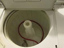 Laveuse et sécheuse en bon état de fonctionnement - Photo 3
