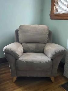 Moving Sale - Photo 5