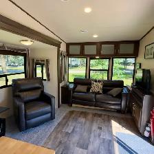 2018 RV 39’ Wildwood by Forest River - Photo 5