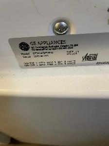 Maytag Washer and GE Dryer for sale - Photo 9
