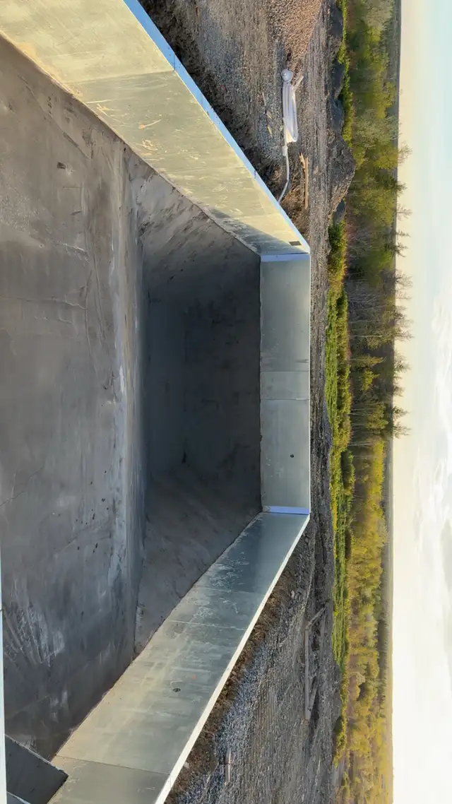 CONCRETE FINISHER