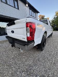2019 Ford Super Duty F-350 SRW CREW CAB 4x4 8 FT LONG BOX — CERT - Photo 8