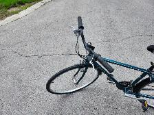 Adult Commuter Bike For Sale - Photo 8