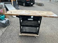 garage table on wheels