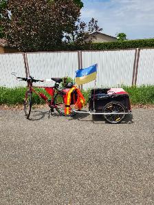 Bicyclette & remorque équipée