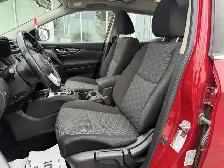 2017 Nissan Rogue Sport SV - Photo 16