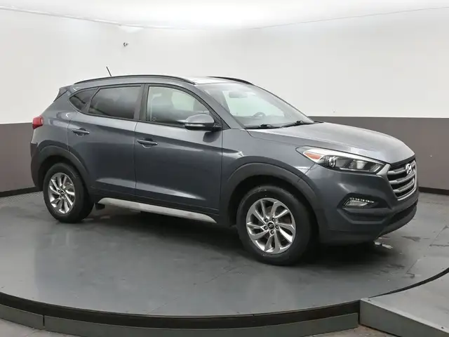 2017 Hyundai Tucson SE AWD Call 902-466-9550 Heated Seats, Sunro