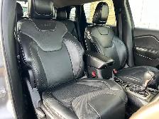 2016 Jeep Cherokee FWD 4dr Limited - Photo 17