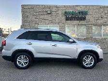 2014 Kia Sorento AWD 4dr I4 GDI Auto LX - Photo 4