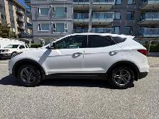 2017 Hyundai Santa Fe Sport All-wheel Drive 4dr - Photo 5