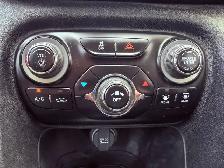 2013 Dodge Dart SXT 4dr Sedan - Photo 14