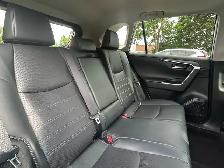 2019 Toyota RAV4 AWD LIMITED-NO ACCIDENT-SUNROOF-LOW KM-TRACTION - Photo 39