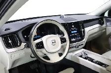 2022 Volvo XC60 B6 AWD Inscription | DEALER SERVICED | CLEAN CAR - Photo 13