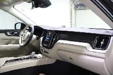 2022 Volvo XC60 B6 AWD Inscription | DEALER SERVICED | CLEAN CAR - Photo 23
