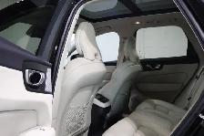 2022 Volvo XC60 B6 AWD Inscription | DEALER SERVICED | CLEAN CAR - Photo 24