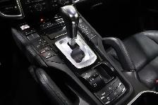 2011 Porsche Cayenne S | CLEAN CARFAX | ONTARIO LOCAL CAR - Photo 16