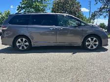 2014 Toyota Sienna 5dr SE 8-Pass FWD-NO ACCIDENT-SUNROOF-REVERSE - Photo 4