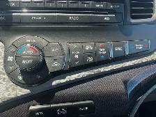 2014 Toyota Sienna 5dr SE 8-Pass FWD-NO ACCIDENT-SUNROOF-REVERSE - Photo 22