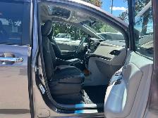 2014 Toyota Sienna 5dr SE 8-Pass FWD-NO ACCIDENT-SUNROOF-REVERSE - Photo 33