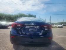2018 MAZDA MAZDA3 GS - Photo 7