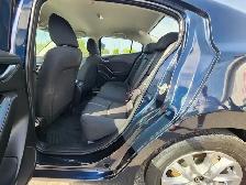 2018 MAZDA MAZDA3 GS - Photo 12