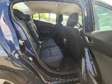2018 MAZDA MAZDA3 GS - Photo 13