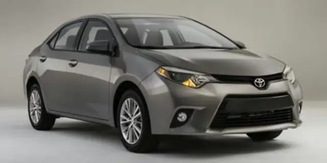 2016 Toyota Corolla LE | 1 Owner | Clean Carfax | Front Wheel