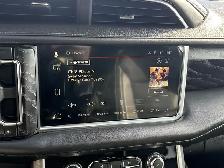 2024 GMC Yukon Denali - Photo 15
