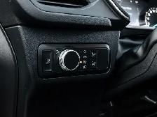 2022 Ford Escape SE HYBRID|NAV|ACC|LANEKEEP|HEATED SEAT & STEERI - Photo 13