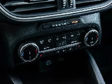 2022 Ford Escape SE HYBRID|NAV|ACC|LANEKEEP|HEATED SEAT & STEERI - Photo 19