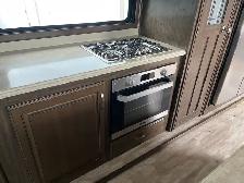 2018 Solitude 373FB - Photo 9