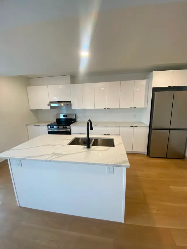 2 bedroom, 1 bath. Units starting @ $2150/month   utilities