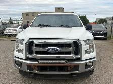 2017 Ford F-150 4WD SuperCrew 145' XLT - Photo 8