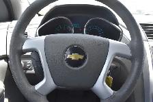 2010 Chevrolet Traverse LS - Photo 10