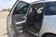2010 Chevrolet Traverse LS - Photo 15