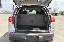 2010 Chevrolet Traverse LS - Photo 20