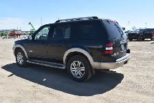 2006 Ford Explorer Eddie Bauer 4.6L 4WD - Photo 2