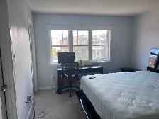 Private room for 2 (Bovaird & Mississauga rd) - Photo 4