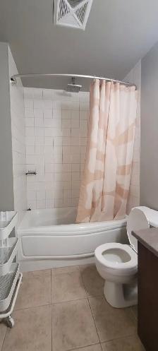 FULLY FURNISHED   PARKING Downtown  (ByMarket) - Photo 5