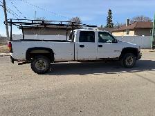 2005 GMC 3500 5.0L - Photo 3