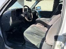 2005 GMC 3500 5.0L - Photo 7