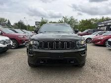 2017 Jeep Grand Cherokee Laredo - Photo 2