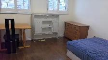 A spacious bedrooms available  in North York（Steeles & Leslie) - Photo 5