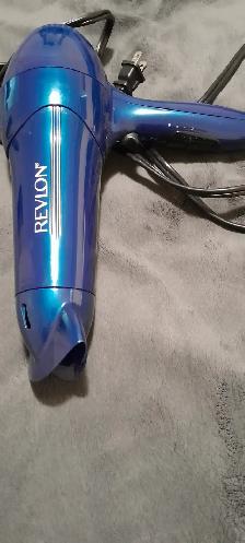 REVLON Hair Dryer