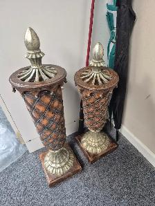 Beautiful, Unique, Decorative Urns/Vase with Matching Lids - Photo 2