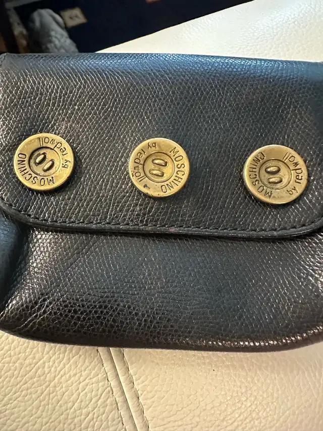 Moschino Belt wallet - black a-small