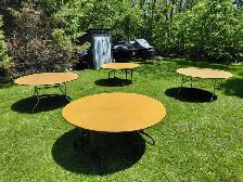Tables for Rent - Photo 4