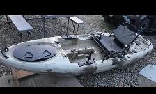 10FT Old Town Pedal Fishing Kayak - With Additional Accessories! - Photo 3