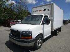 GMC Savana Cutaway 3500 Van 139' 3500 1WT 2017 - Photo 3