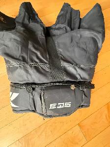 Hockey Gear S, M , L , XL - Photo 7